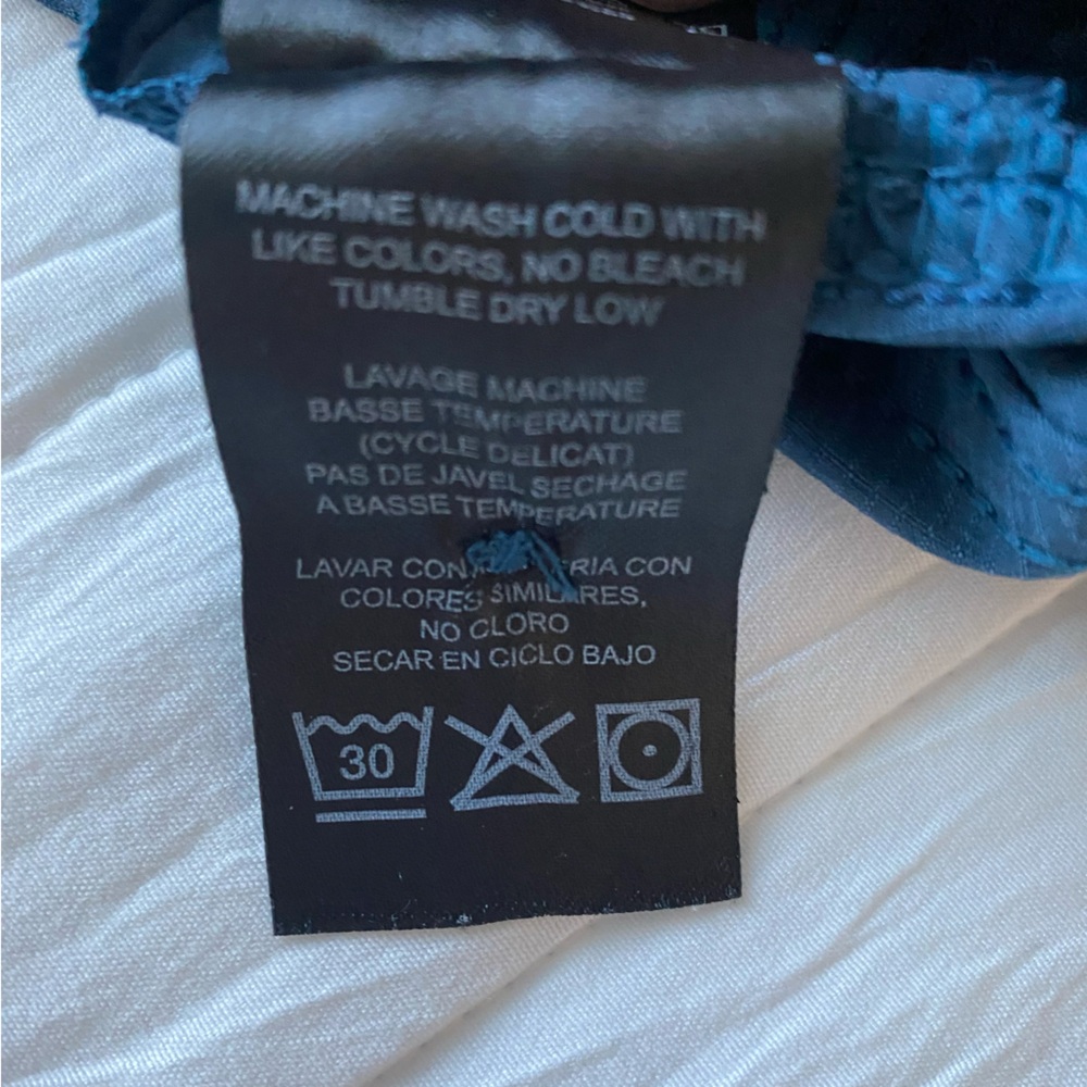 KÜHL Blue Women’s Horizon Performance Cargo Roll Up Outdoor Hiking Shorts. - Picture 7 of 11